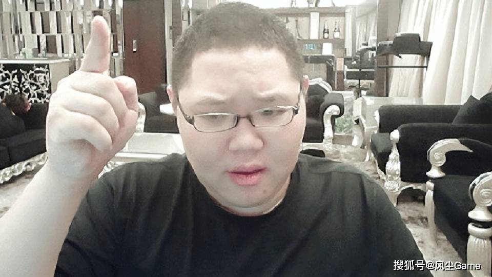 LOL一哥复播首秀翻车！10万观众黑屏观看，大腮帮子成关注焦点